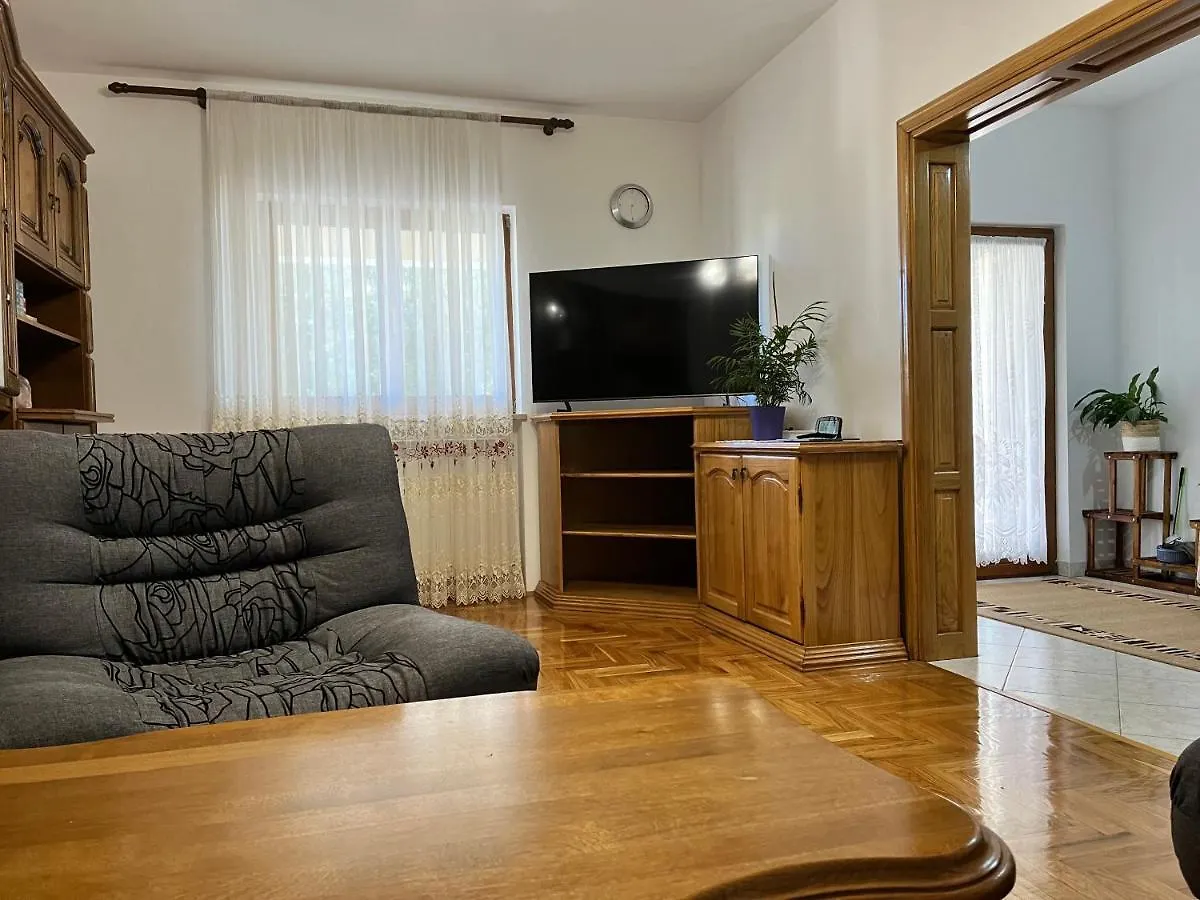 Monteci Apartment Galizana