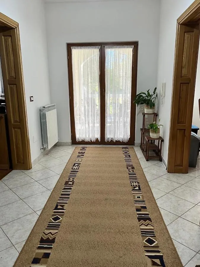 Monteci Apartment Galizana
